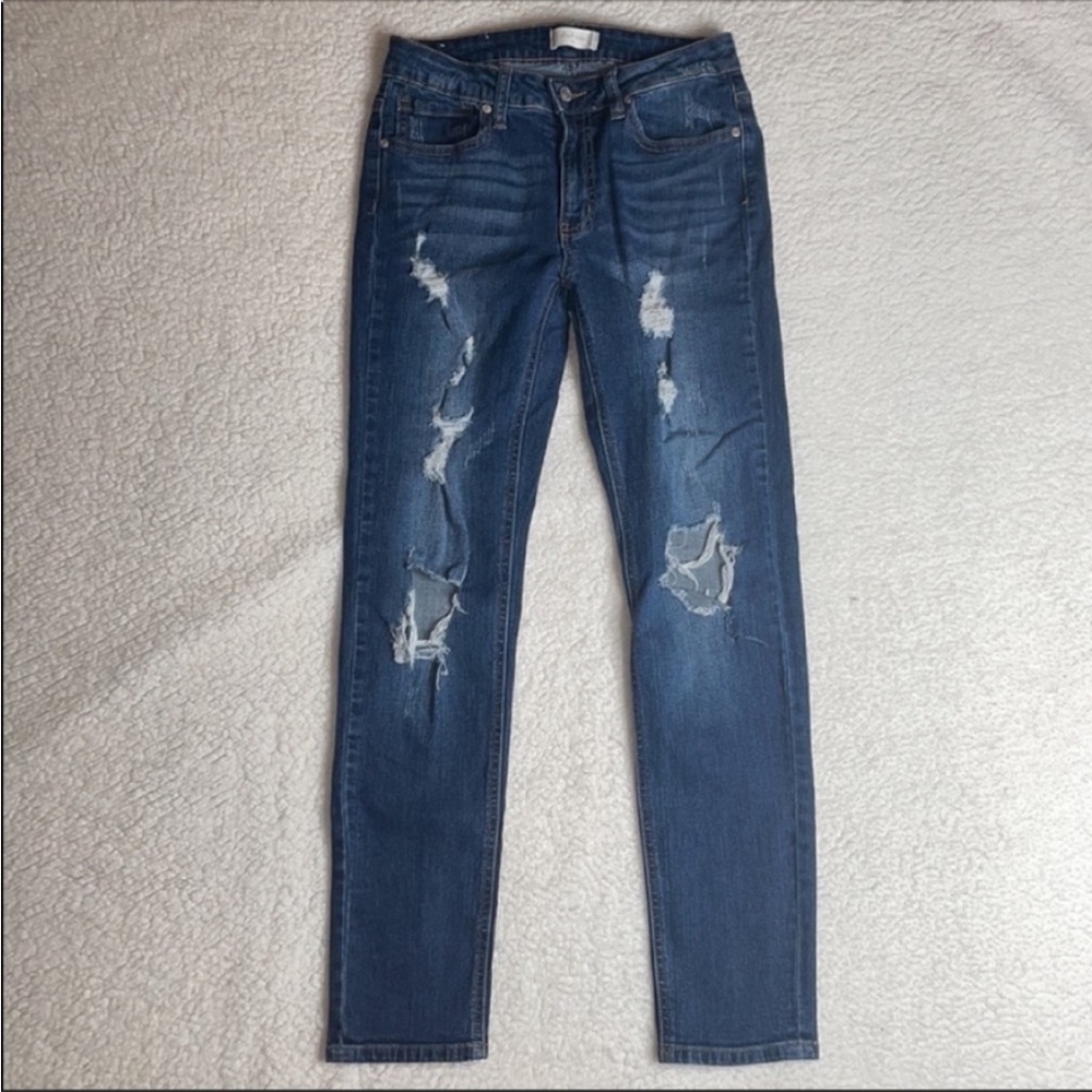 Altar’d State Jeans Distressed Ripped In Style Size 24 In style - Picture 4 of 14